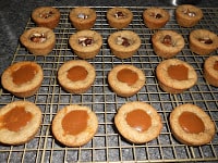 Caramel Filled Turtle Cookie Cups