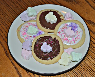 Easter Bunny Cookies:  www.hezzi-dsbooksandcooks.com
