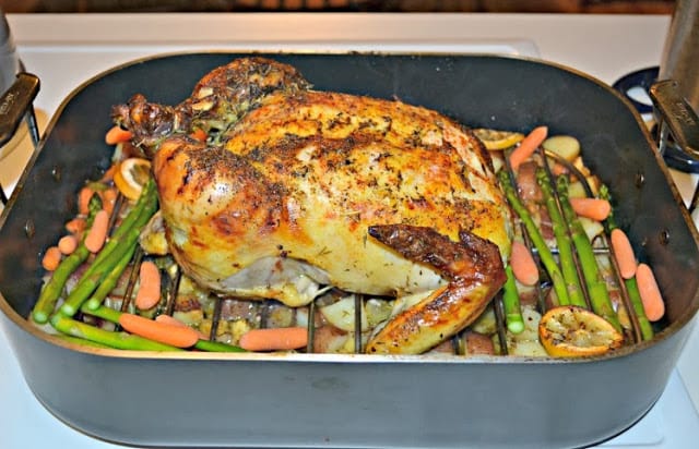 Herb roasted chicken with potatoes and vegetables from Hezzi-D's Books and Cooks #SundaySupper #FamilyDinnerTable