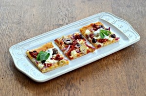 Mediterranean Flatbread from Hezzi-D's Books and Cooks