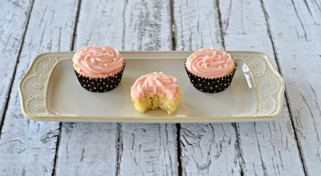 Moscato Cupcakes for National Moscato Day!