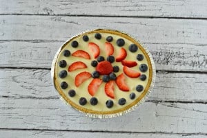 No bake cheesecake with fresh fruit | Hezzi-D's Books and Cooks | #SundaySupper
