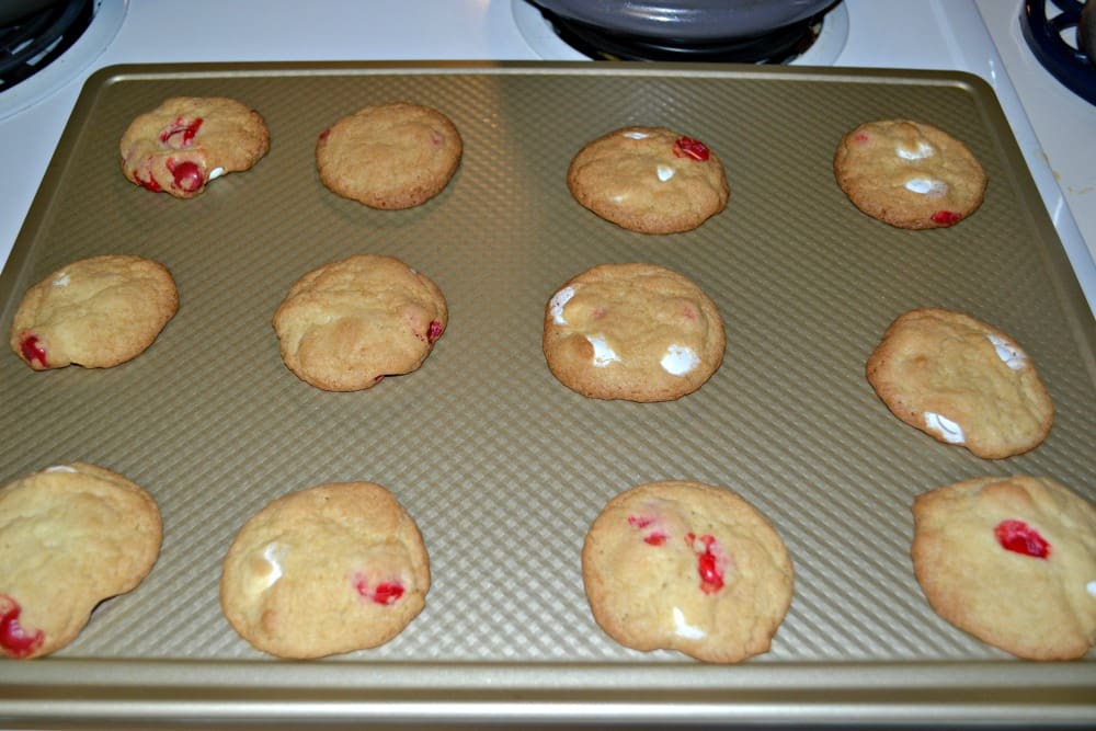 Delicious red and white cookies