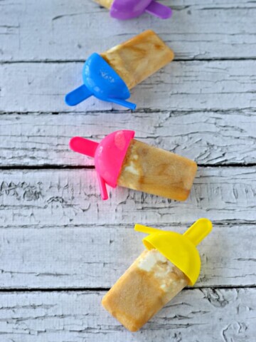 Root Beer Float Pops | Hezzi-D's Books and Cooks