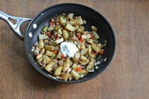 Spicy Skillet Breakfast Potatoes | Hezzi-D's Books and Cooks
