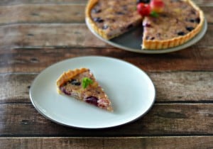 Sweet cherry tart with Bing and Rainier cherries