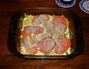 Fresh Vegetable Gratin with Tomatoes, Peppers, Squash, and Garlic