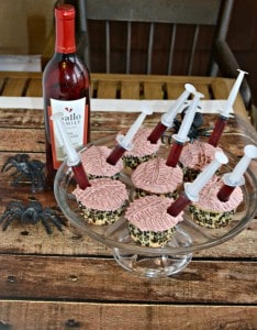 Vanilla Bean Brain Cupakes with Gallo Family Vineyards Red Moscato Wine Shooters