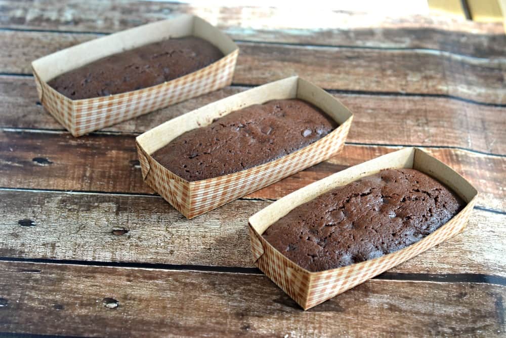 What's better then chocolate and red wine?   Double Chocolate Red WIne Bread!