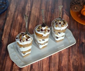 Individual Pumpkin Pie Parfaits for the holidays!