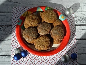 Vegan Ginger Cookies with Cardamom