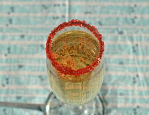 Make your party sparkle with this Apple Pie Champagne Cocktail