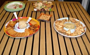 Holiday Party Food: Homemade Jalapeno Bacon Cheddar Cheese Ball