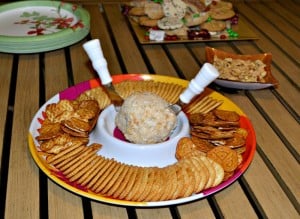 Jalapeno Bacon Cheddar Cheese Ball: Hezzi-D's Books and Cooks