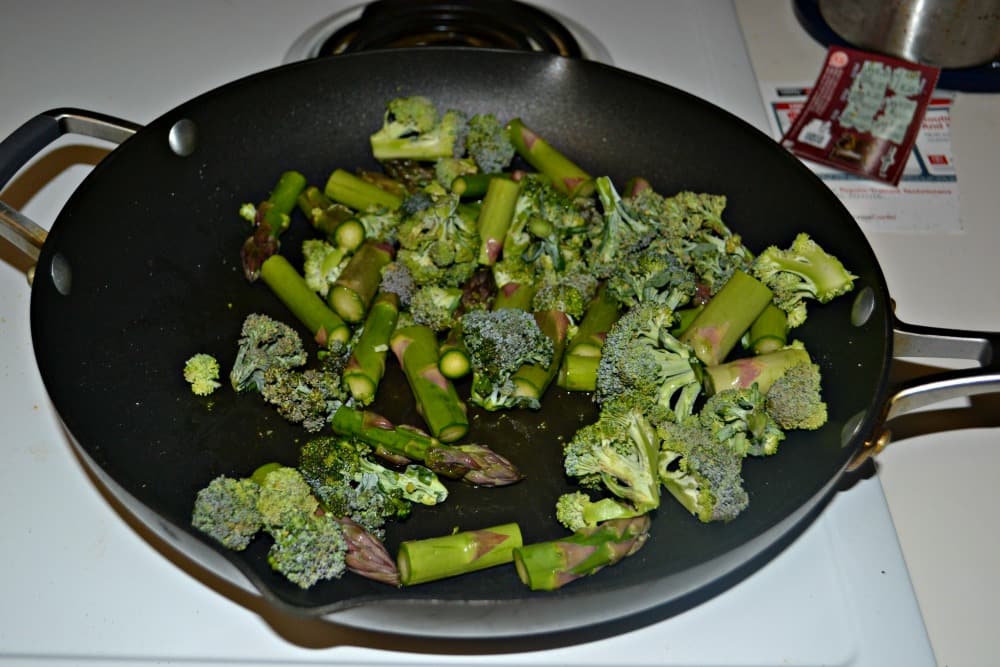 Broccoli and Asparagus with Fettuccine Alfredo