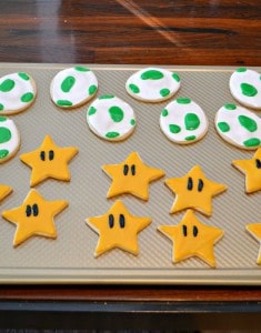 Mario Cookies: Stars and Dinosaur Eggs