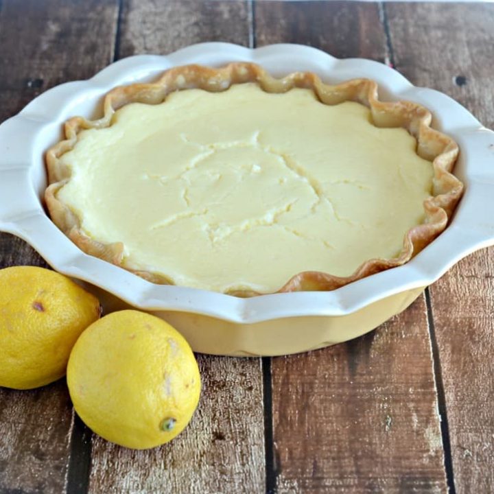 Bright and tasty Lemon Cheese Cake Pie for 3/14