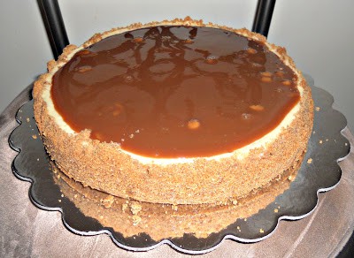 Caramel Apple Cheesecake from Hezzi-D's Books and Cooks
