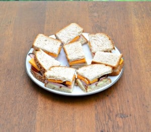 Make your own tea sandwiches with apples, ham, and cheese!
