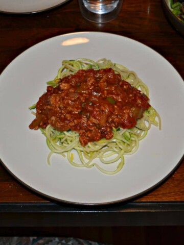 Get your kids to eat their veggies with this vegetable bolognese with zoodles!