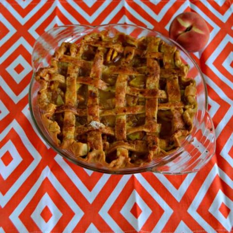 Bourbon and Brown Sugar Peach Pie is juicy and delicious!
