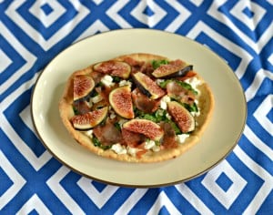 Gourmet Pita Pizzas with fresh figs, spinach, and goat cheese