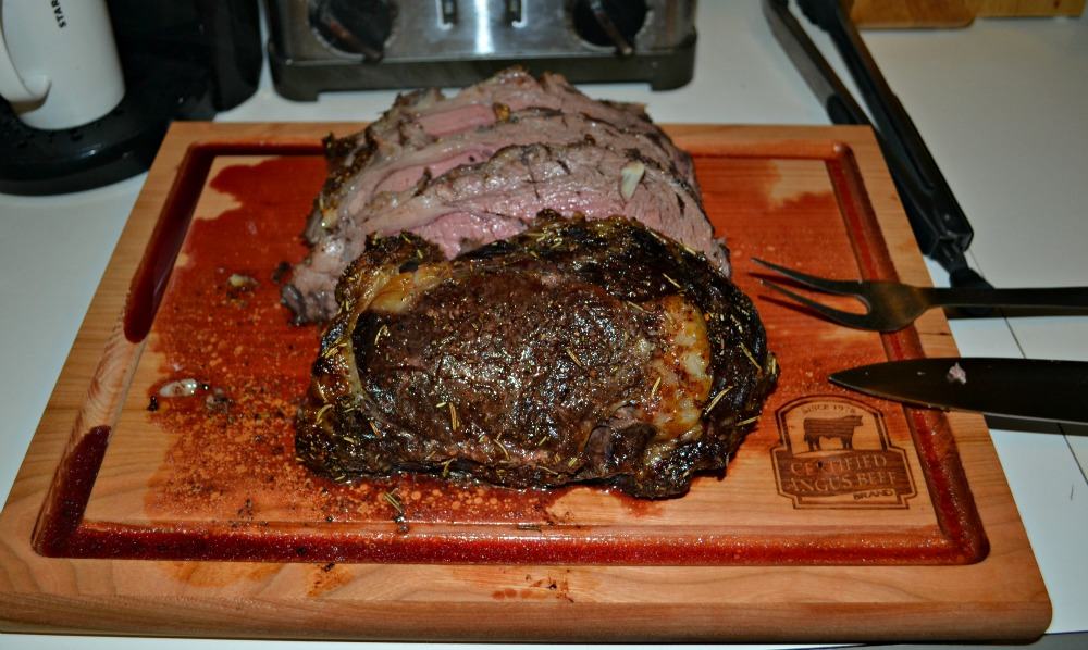 Cook your Ribeye Roast to the perfect medium rare with Certified Angus Beef Brand's Roast Perfect app