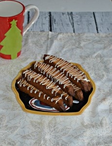 Love these spiced Gingerbread Biscotti with White Chocolate Drizzle
