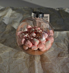Peppermint Chocolate Hot Chocolate in an ornament!