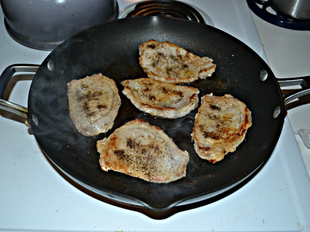 Pork Chops with Almond and Paprika Vinaigrette