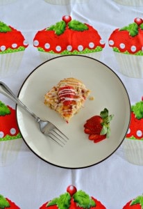Make your Valentine's Day healthy and nutritious with this Strawberry Coffee Cake with Greek Yogurt!