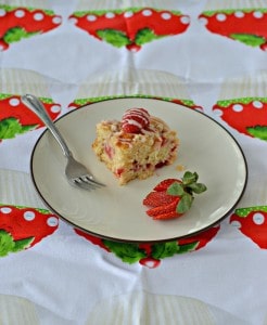 Wake up in the morning to this delicious Strawberry Coffee Cake made with Greek Yogurt