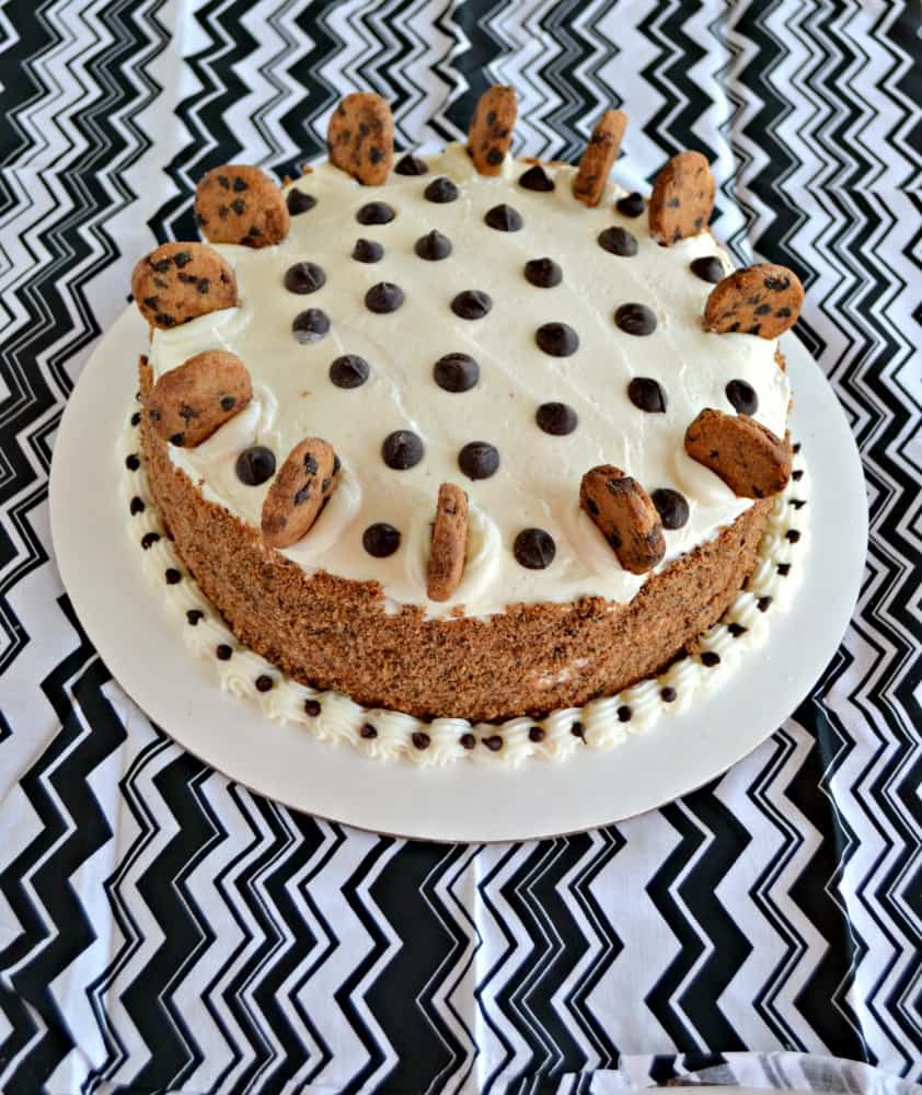 Like milk and cookies? Try this awesome Milk and Cookies Cake!