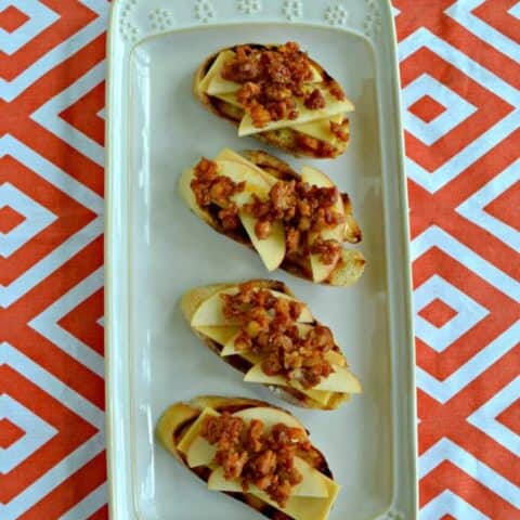 Grab an Apple, Chorizo, and manchego Crostini for an appetizer or snack!