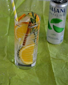 Looking for a flavorful way to hydrate? Check out this delicious Citrus Rosemary Spice Infused Sparkling Water