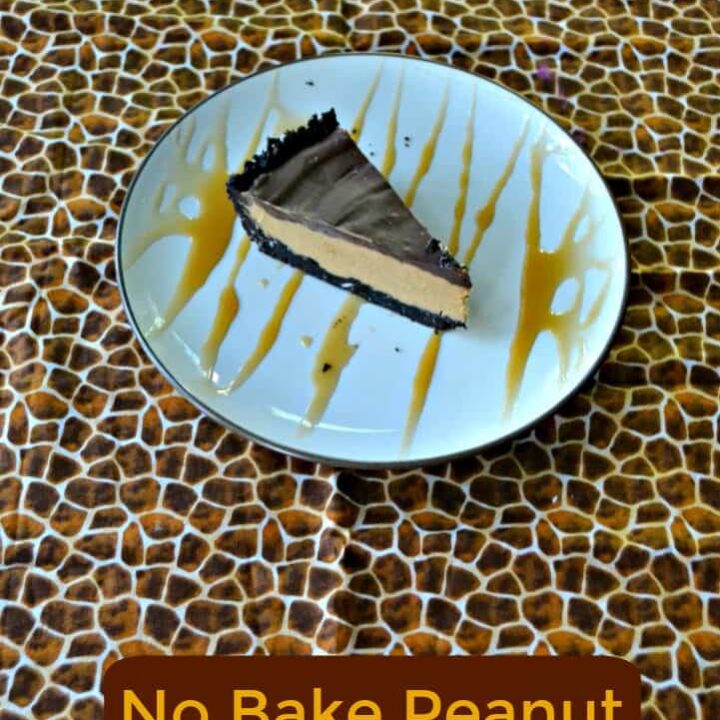Love this No Bake Peanut Butter Pie with an Oreo cookie crust and Chocolate ganache on top!