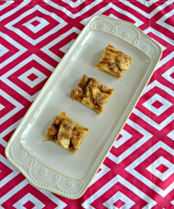Apple Crisp and Shortbread Cookie Bars in one awesome fall dessert!