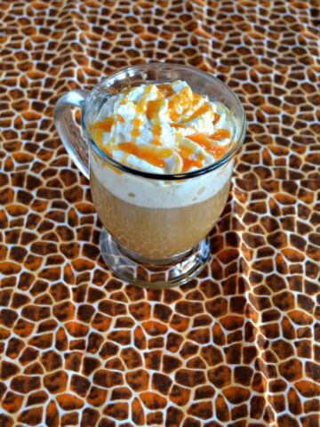 Who needs Starbucks when you can make your own Caramel Vanilla Latte at home!