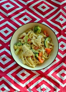 Taste this incredible Lemon Fettuccine Alfredo with Chicken and Vegetables