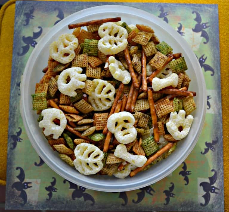 Looking for a spooky, savory Halloween treat? Try my easy Halloween Snack Mix with Cheetos "bones"