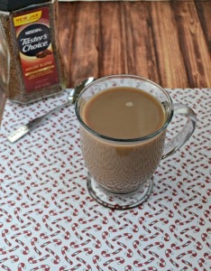 Make your own Peppermint Mocha Latte at home!
