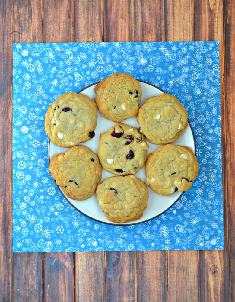 Like Starbucks Cranbery Bliss Bars? Then you'll love these Cranberry Bliss Bar Cookies!