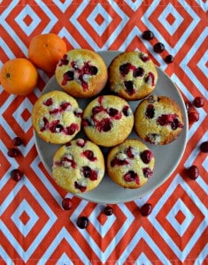 Looking for a delicious breakfast muffin? These sweet and tart Cranberry Clementine Muffins are delicious!