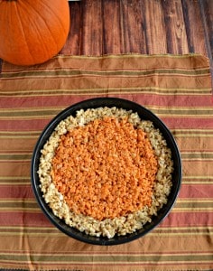 Need a quick and fun holiday dessert? Try this awesome Pumpkin Pie Rice Krispies Treat!
