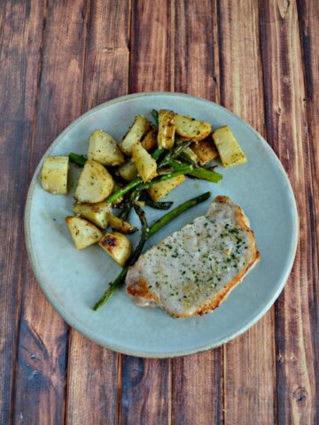 Need a delicious weeknight meal? Try this tasty 30 minute Ranch Pork Sheet Pan Supper!
