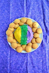 Looking for a quick and fun Mardi Gras recipe? Try this sweet King Cake Cheese Ball!