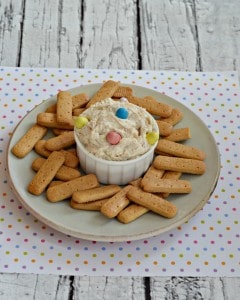 Guests will love this simple Easter Malted Milk Dip served with cookies and graham crackers.
