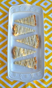 Love the bright flavor and buttery texture of these Lemon Poppyseed Shortbread Cookies