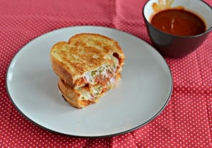 Bite into this delicious Pizza Grilled Cheese Sandwich!