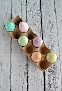 Looking for a new way to decorate Easter eggs? Try these pretty swirled Easter eggs with shaving cream!